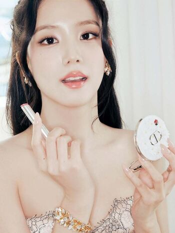 Full leaked Jisoo page private photo