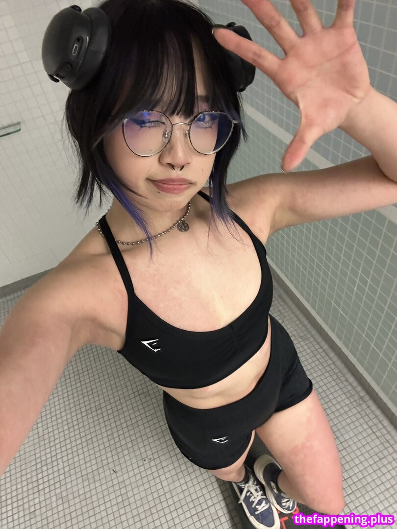Janet He / https: / jjanethe / jjanethee / jjanether6 Nahá OnlyFans fotografie #9