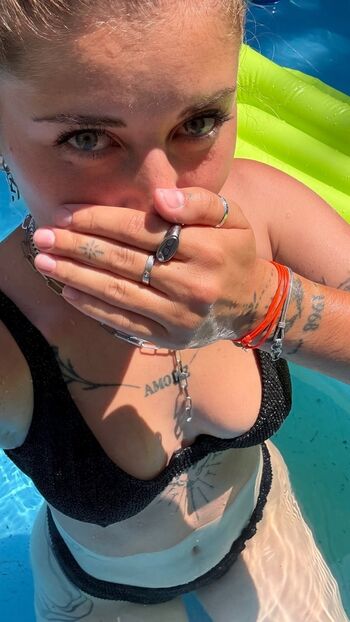 Full leaked Jnbr private photo