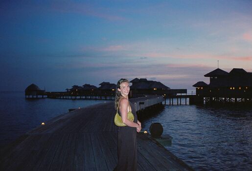 Full leaked Jodie comer private photo