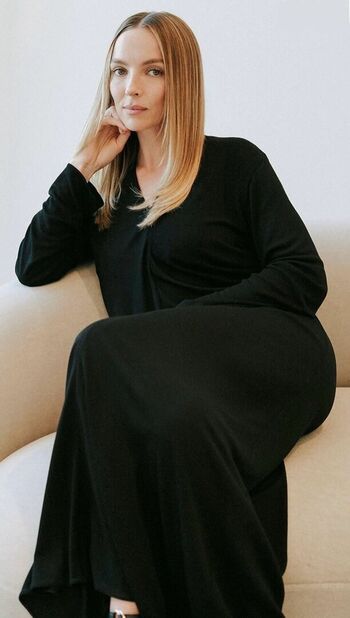 Full leaked Jodie comer private photo