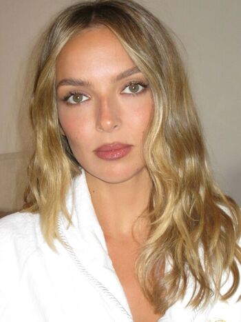 Full leaked Jodie comer private photo