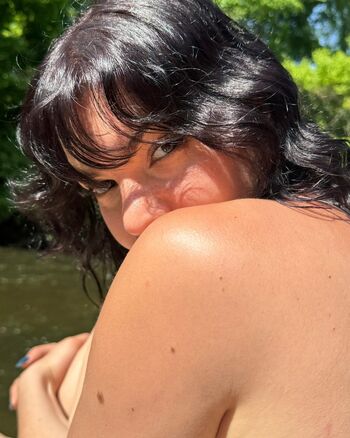 Full leaked Joelle private photo