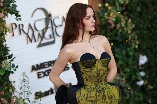 Full leaked Joey king page private photo