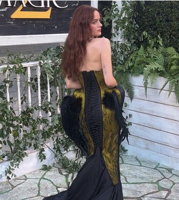 Full leaked Joey king page private photo