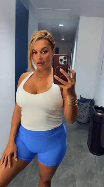 Full leaked Joy taylor private photo