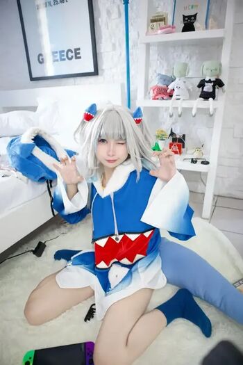 Full leaked Joyce poring private photo