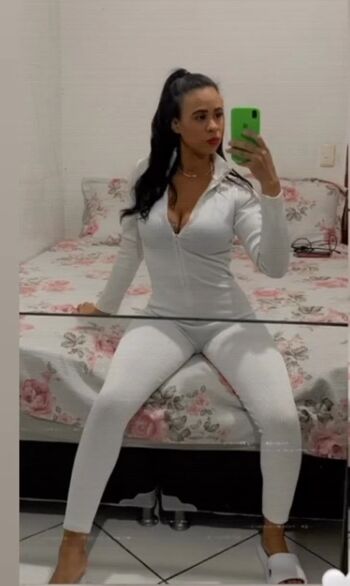 Full leaked Joyce silva private photo