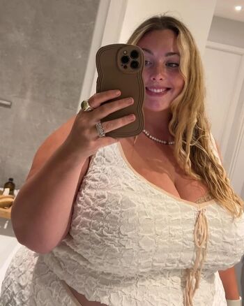 Full leaked Juiceefruitee private photo