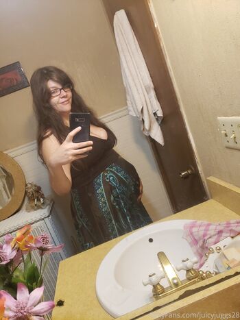 juicyjuggs28