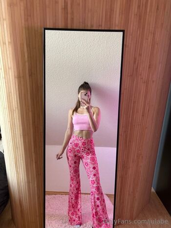 Full leaked Julabe private photo