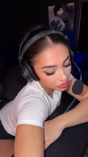 Full leaked Julia bayonetta  page private photo