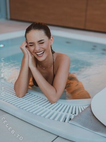 Full leaked Julia hofer private photo
