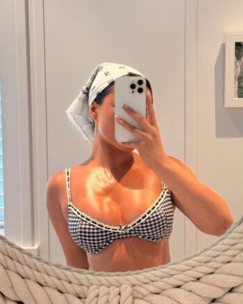 Full leaked Julia kelly page private photo