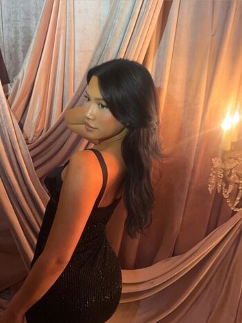 Julia Kelly