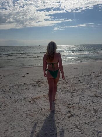 Full leaked Julia larson private photo