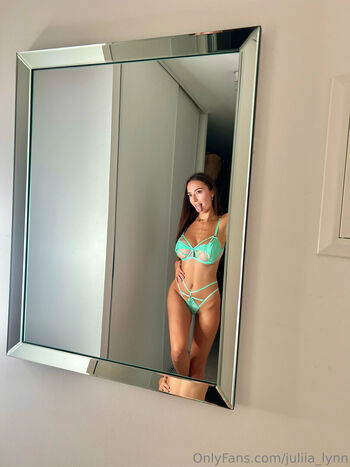 Full leaked Julia lyn private photo