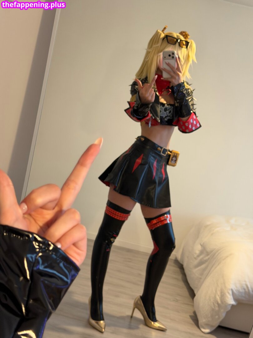 Julia Majch | Shieru