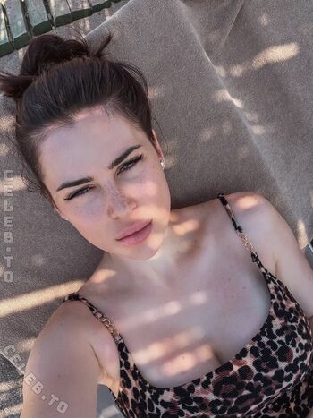 Full leaked Julia pushman private photo