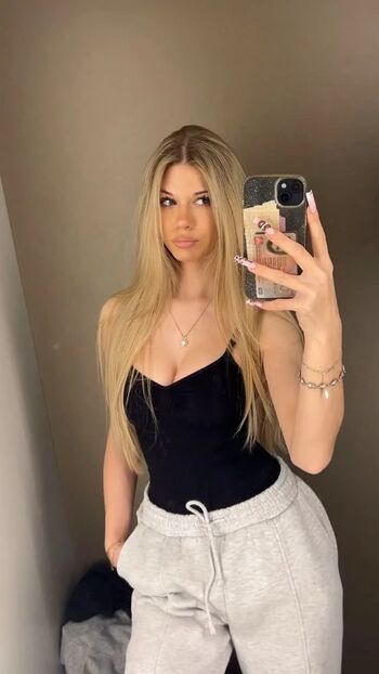 Full leaked Julia pytel private photo