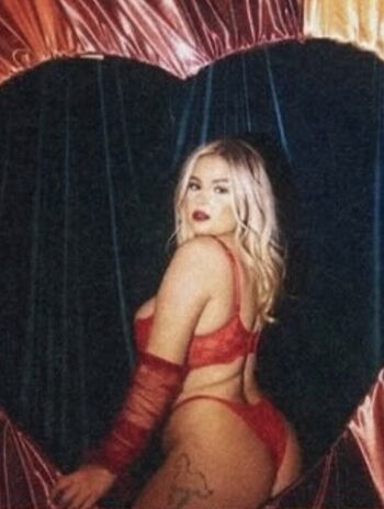 Full leaked Julia vain private photo