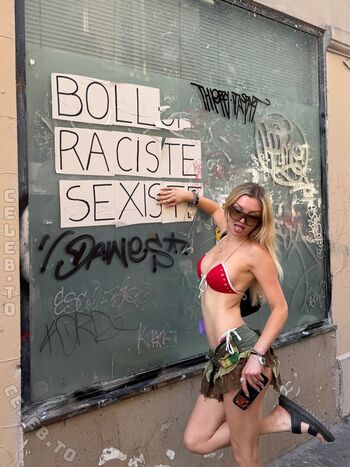 Full leaked Julia wulf page private photo