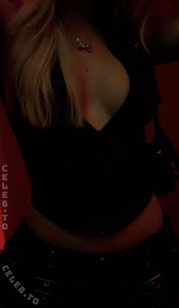 Full leaked Julia wulf private photo