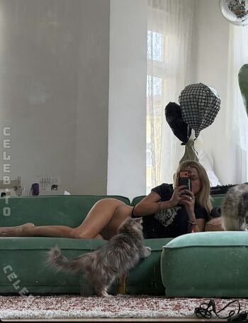 Full leaked Julia wulf private photo