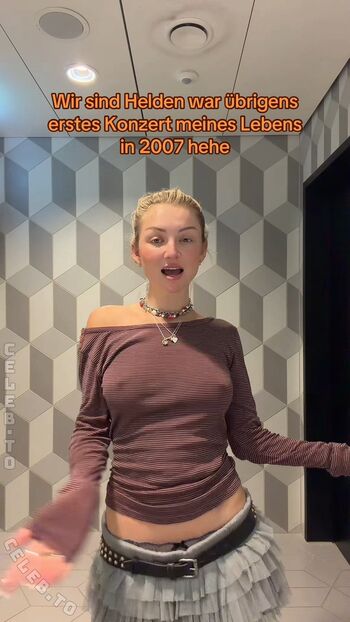 Full leaked Julia wulf private photo