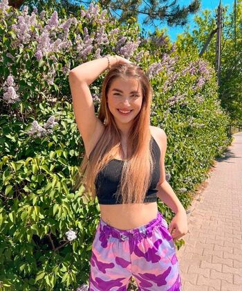 Full leaked Julia zugaj private photo