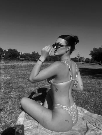Full leaked Juliaelena private photo