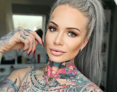 Full leaked Juliane frster private photo