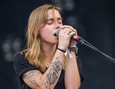 Full leaked Julien baker private photo