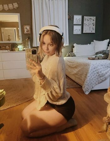 Full leaked Juls meow private photo