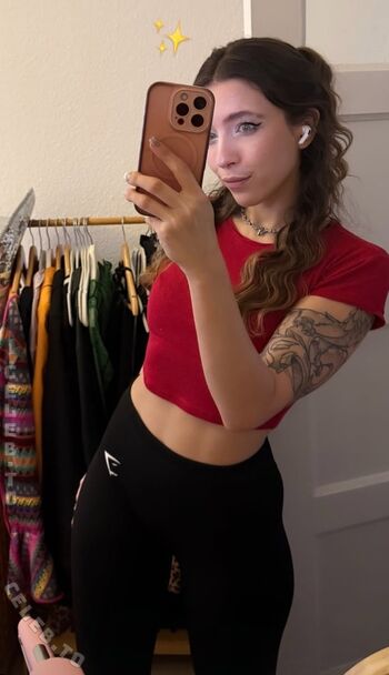 Full leaked Junicats private photo