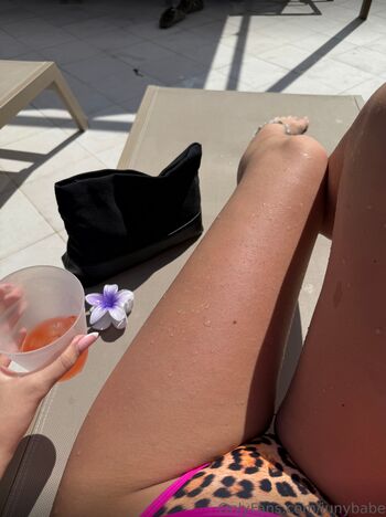 Full leaked Junybabe private photo
