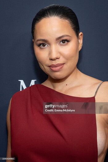 Jurnee Smollett