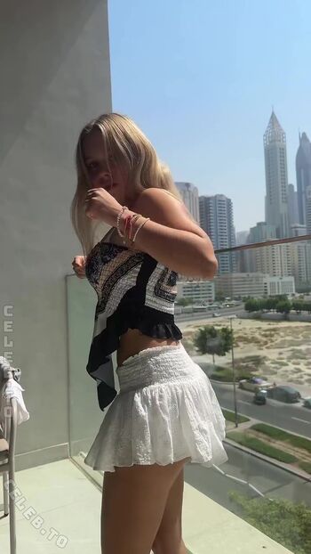 Full leaked Justfranzi x private photo
