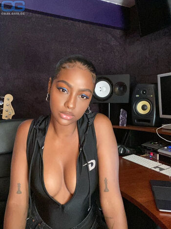 Justine Skye