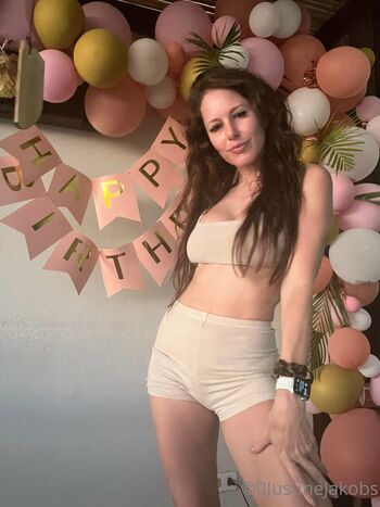 Full leaked Justinejakobs private photo