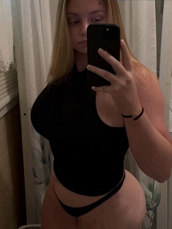 Full leaked K duck private photo