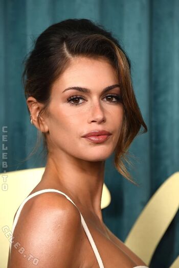 Full leaked Kaia gerber page private photo