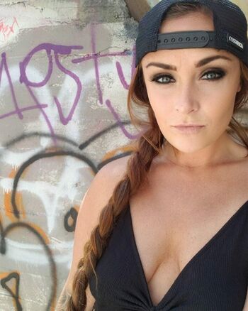 Full leaked Kaila cumings private photo