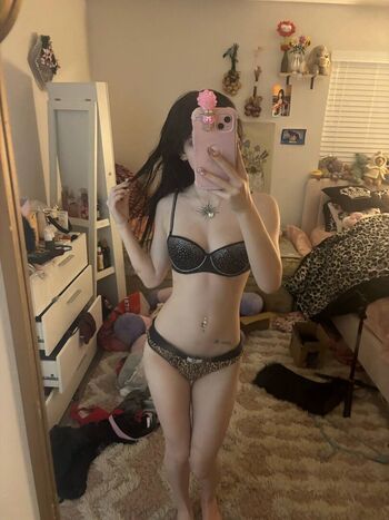Full leaked Kaitlyn beals private photo