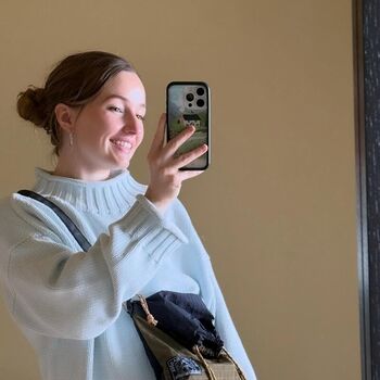 Full leaked Kaitlyn dever private photo