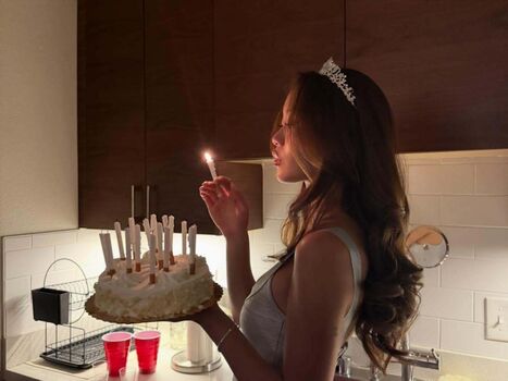 Full leaked Kaitlynhan private photo