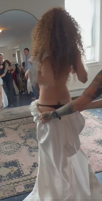 Full leaked Kalogeras sisters private photo