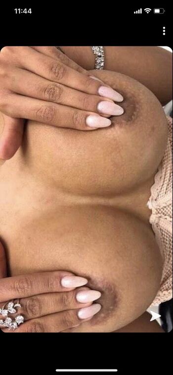 Full leaked Kami osman page private photo