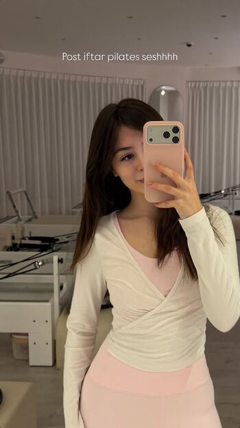 Full leaked Kandiesz private photo