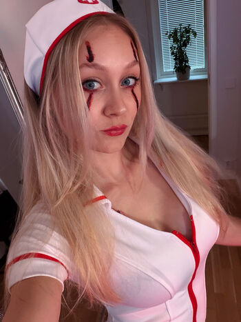 Full leaked Kandyland private photo